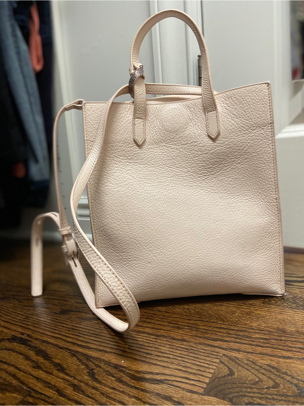 BOTKIER Pale Blush Leather Tote with Wristlet - Picture 4 of 5